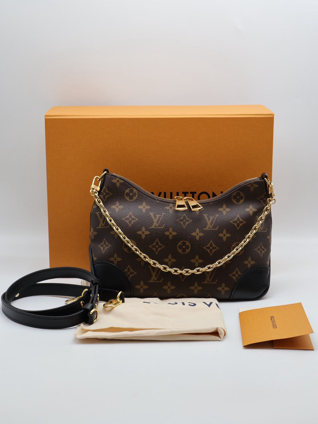LOUIS VUITTON Boulogne牛角包 - PM黑