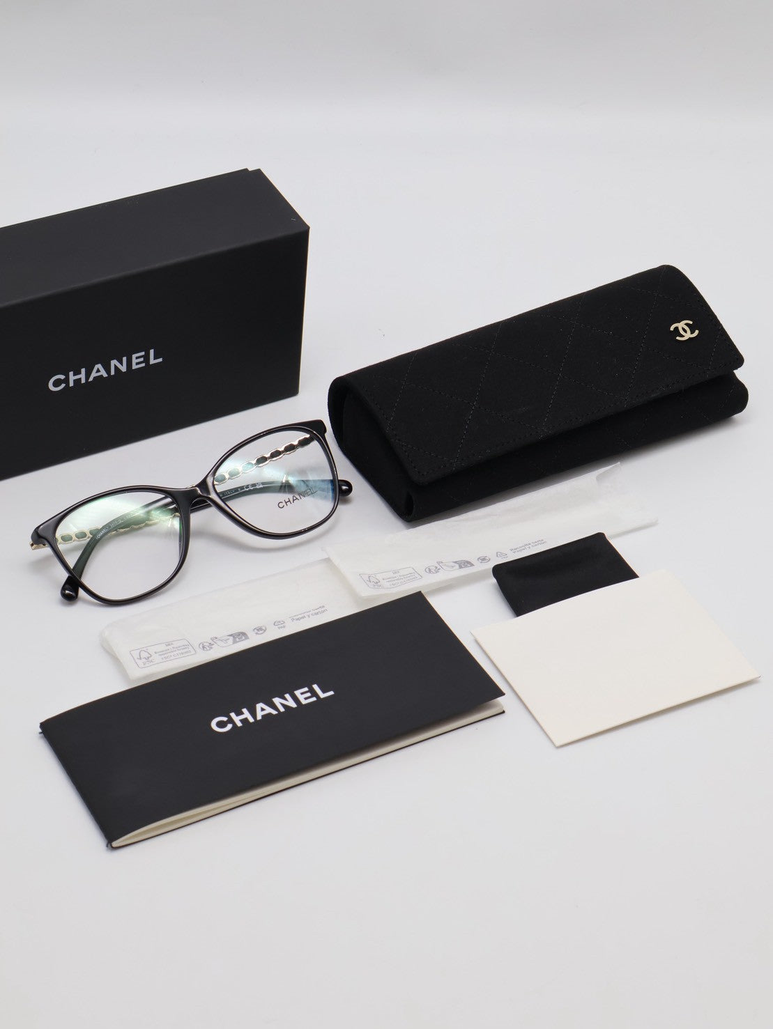 CHANEL 雙C皮穿鍊平光眼鏡