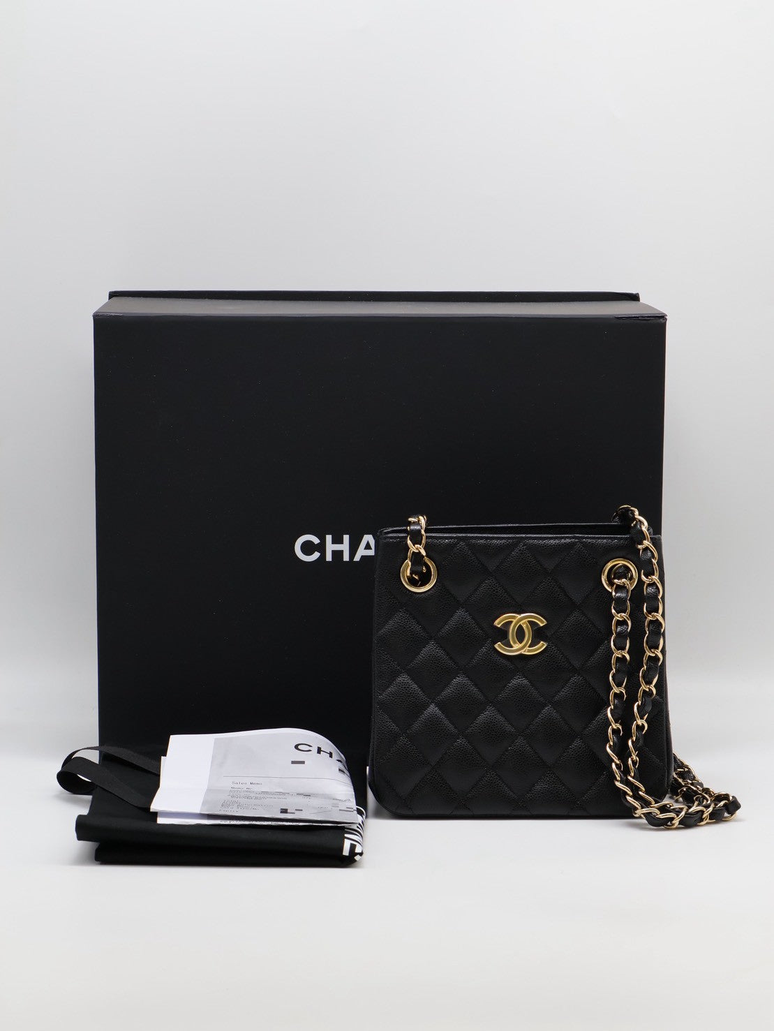 CHANEL Mini Tote粒面牛皮水桶包 - 黑金