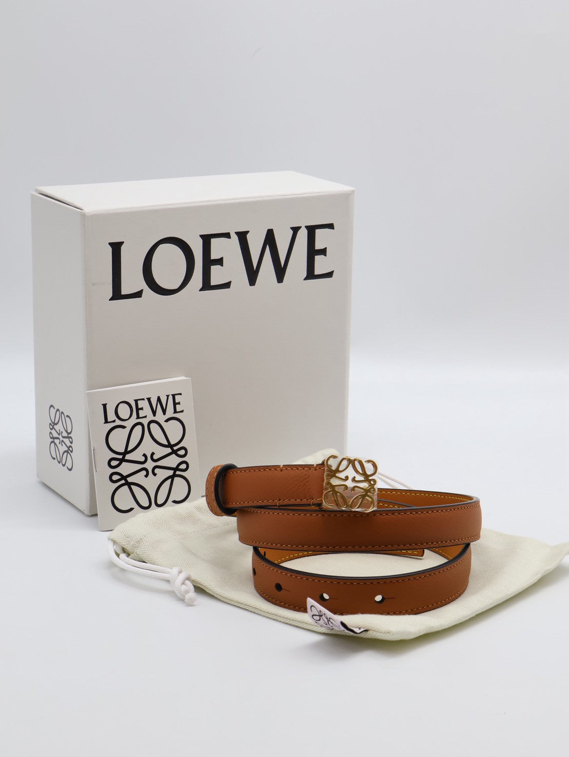 LOEWE Anagram小牛皮腰帶 - 棕 80