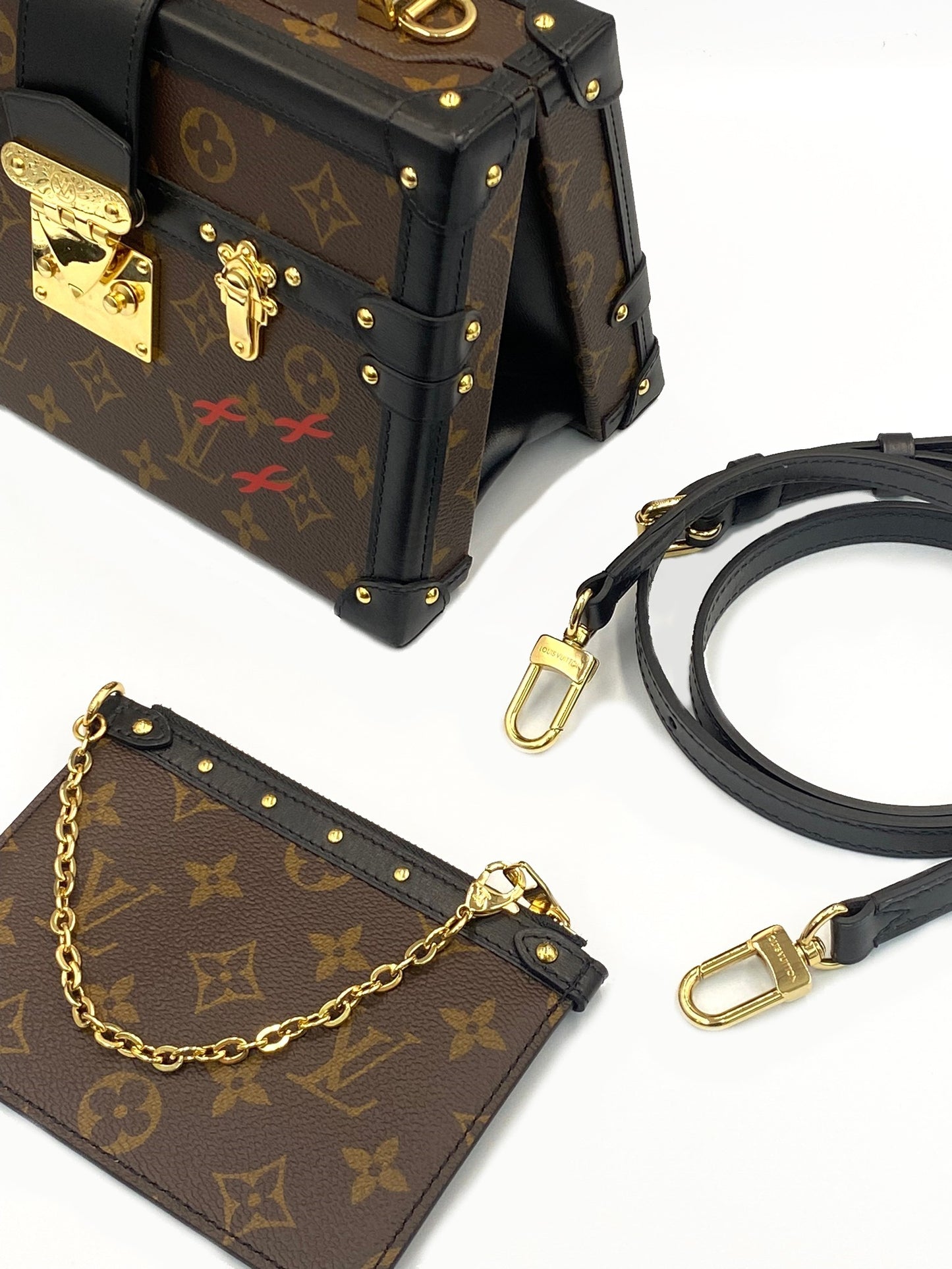 LOUIS VUITTON Petite malle V