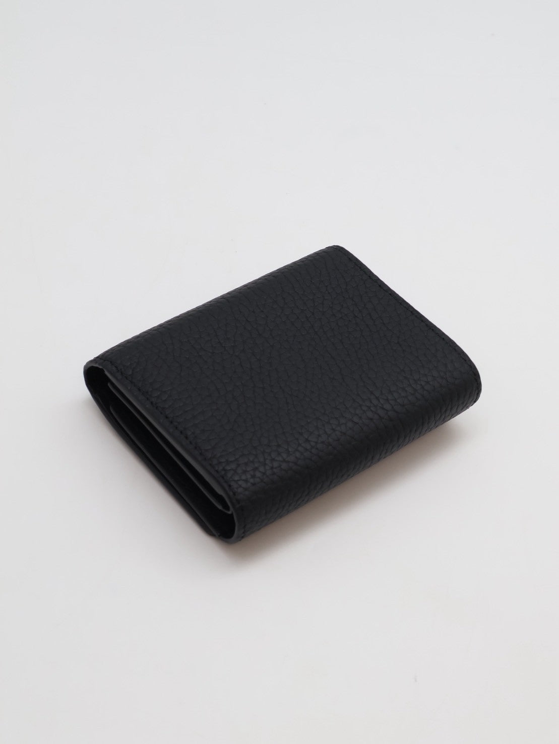 LOUIS VUITTON Capucines Tiny雙折短夾 - 黑金