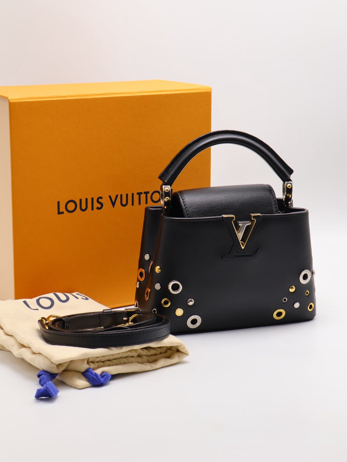 LOUIS VUITTON Capucines 鉚釘限量款 - mini黑