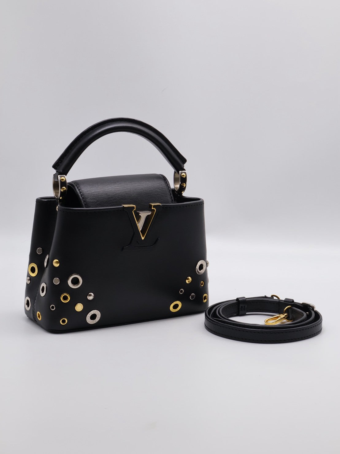 LOUIS VUITTON Capucines 鉚釘限量款 - mini黑