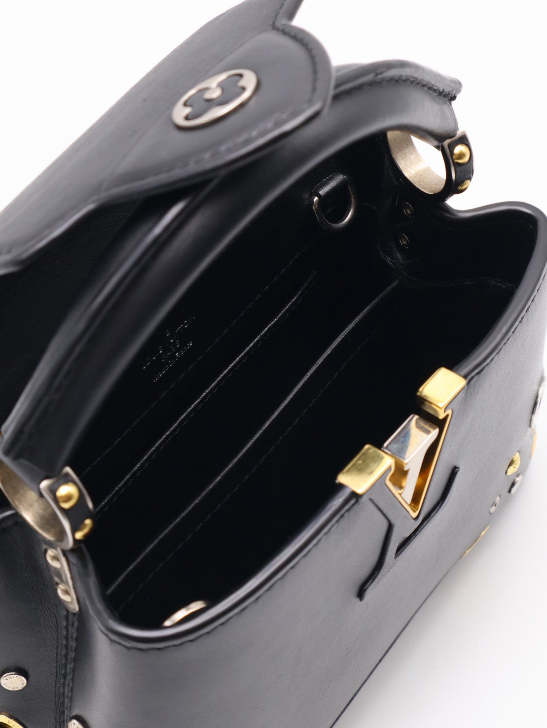 LOUIS VUITTON Capucines 鉚釘限量款 - mini黑