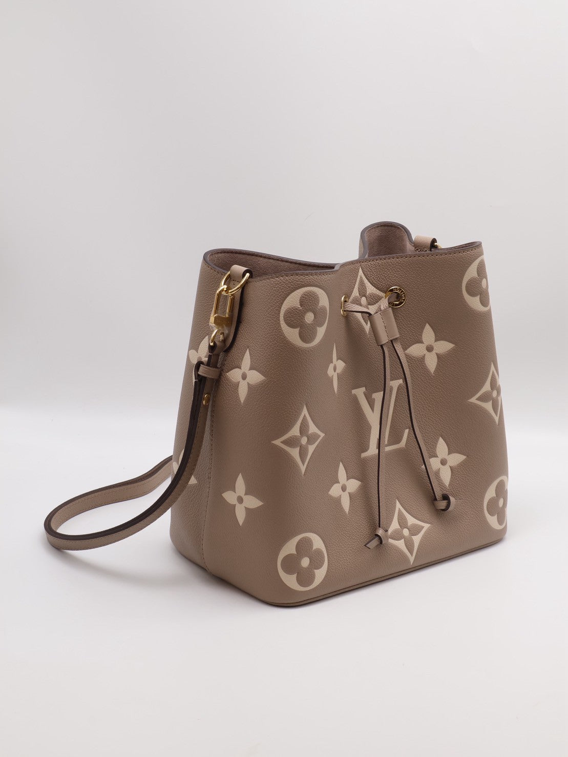 LOUIS VUITTON Neonoe水桶包 - MM斑鳩灰
