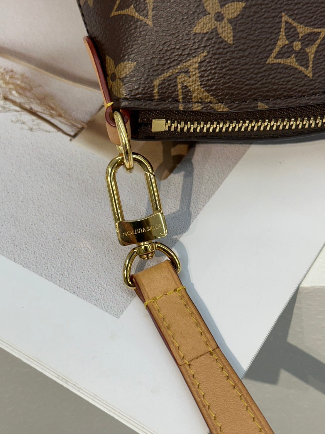 LOUIS VUITTON Boetie餃子包 PM