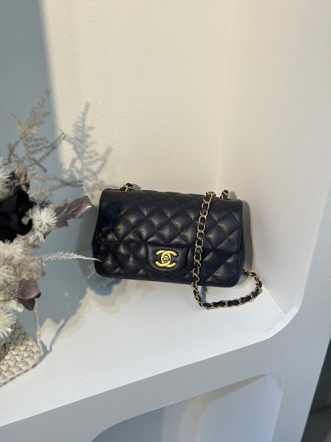 CHANEL 經典口蓋包 Mini CF20 - 粒面牛皮深藍金21開