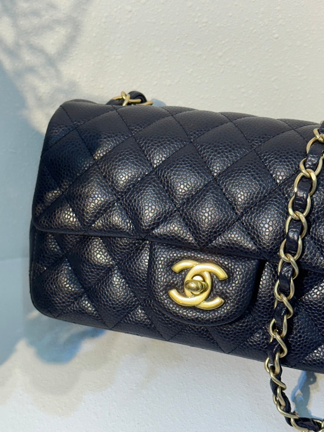 CHANEL 經典口蓋包 Mini CF20 - 粒面牛皮深藍金21開