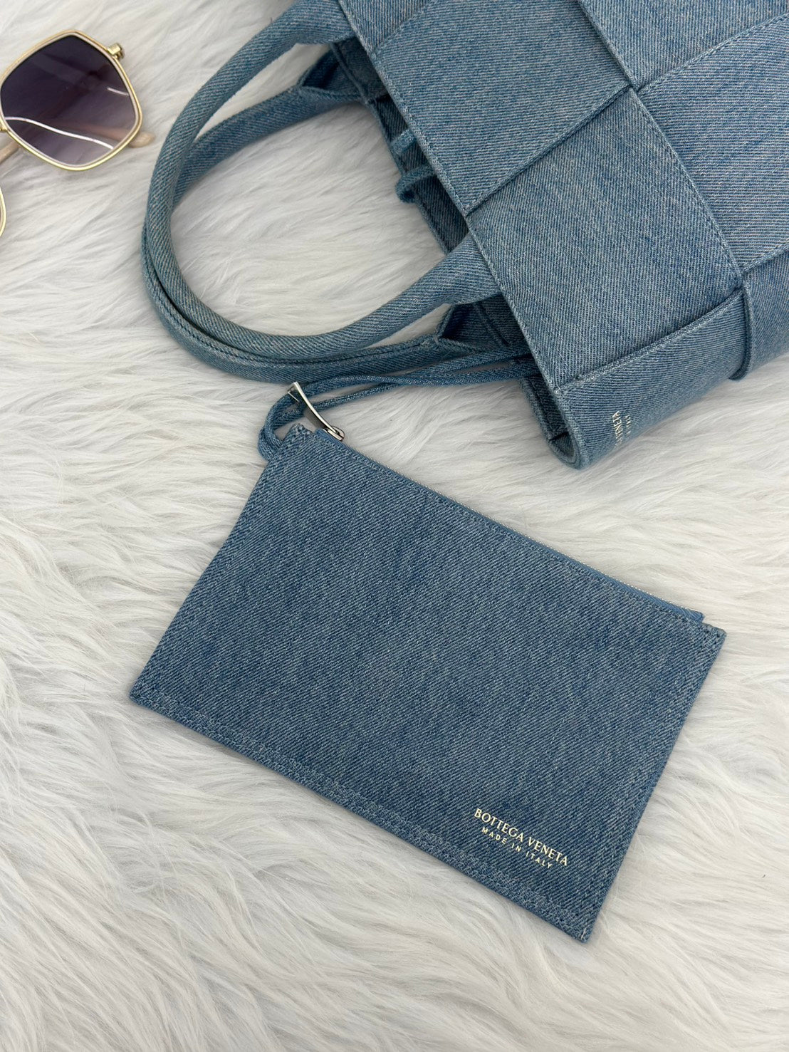 BOTTEGA VENETA Acro tote - 淺牛仔
