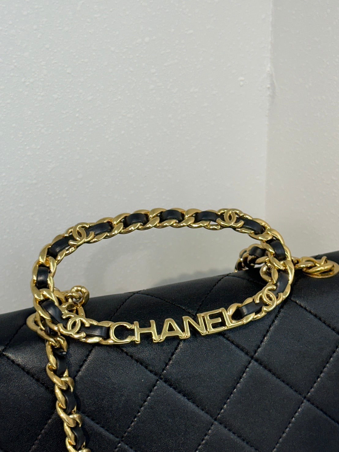 CHANEL 23C圓環手柄口蓋包 20 - 黑金