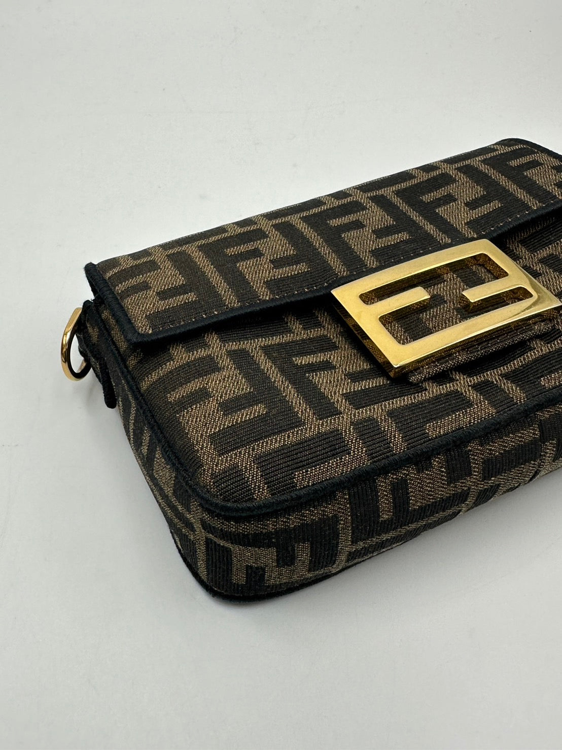 FENDI Baguette迷你法棍包