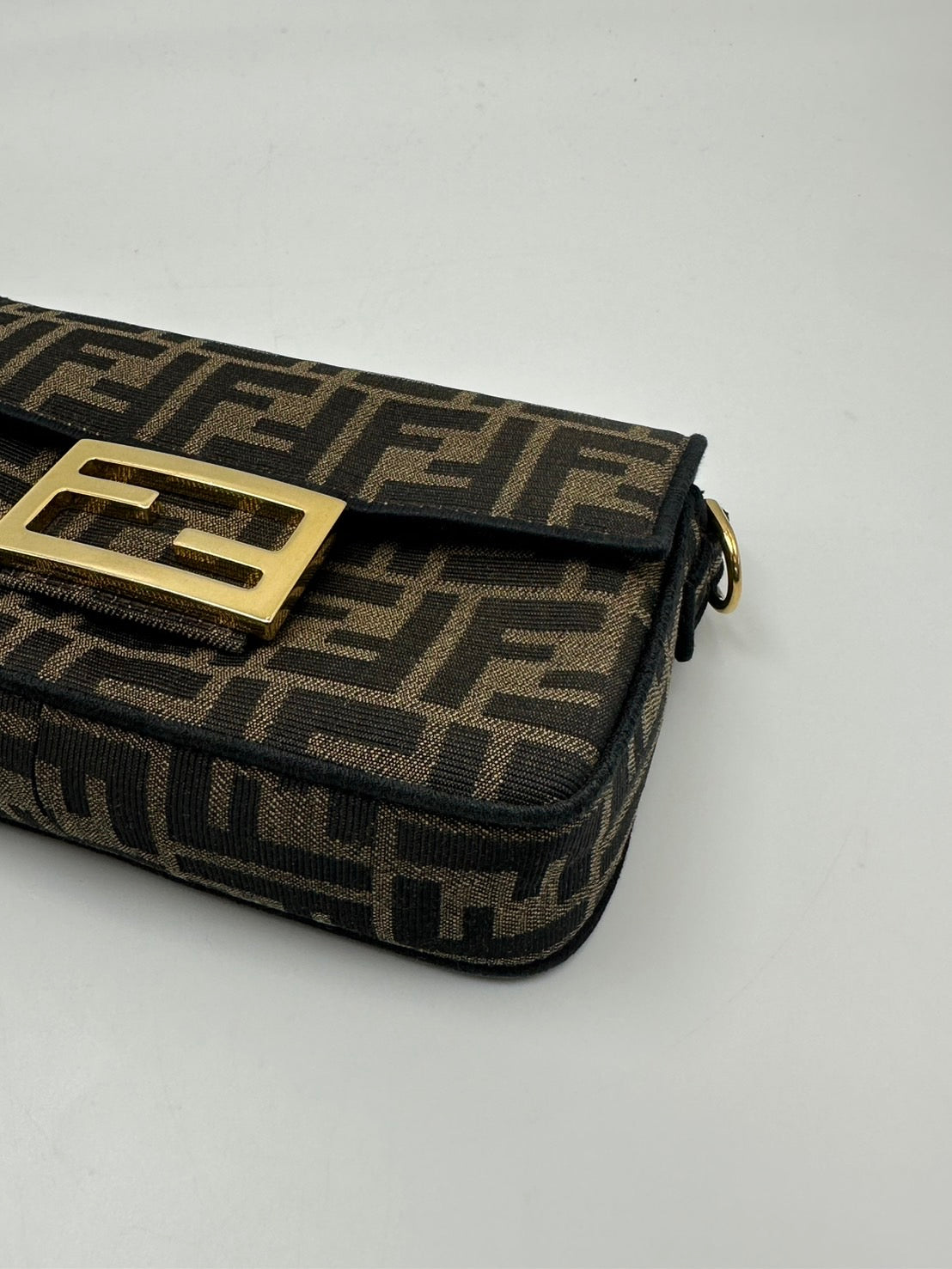 FENDI Baguette迷你法棍包