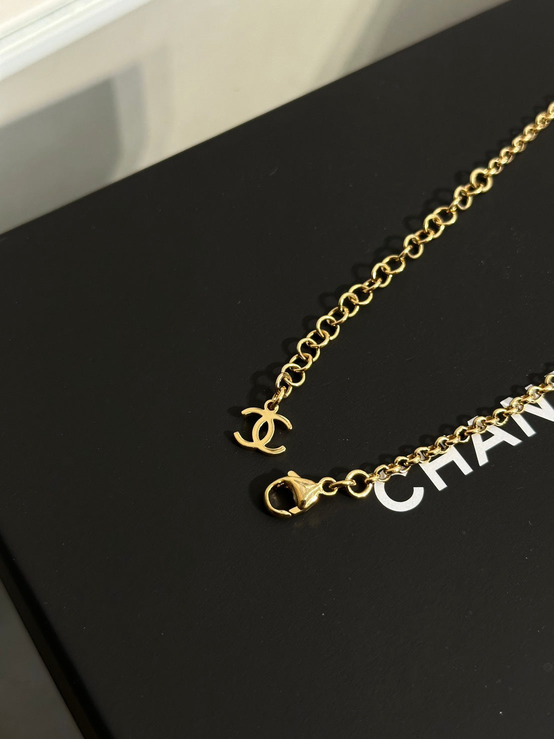 CHANEL 24P黑白琺瑯方塊雙C頸鍊