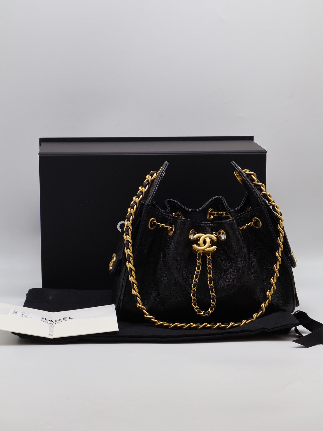 CHANEL 25 Mini Hobo Bag - 黑金