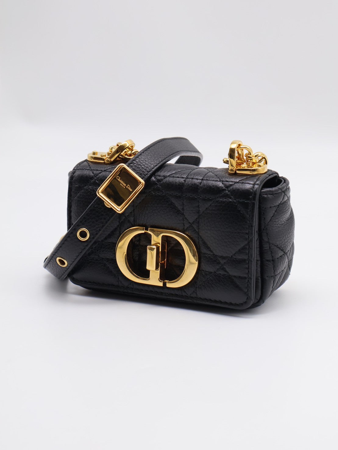 DIOR Caro藤格紋斜背包 - mini黑金