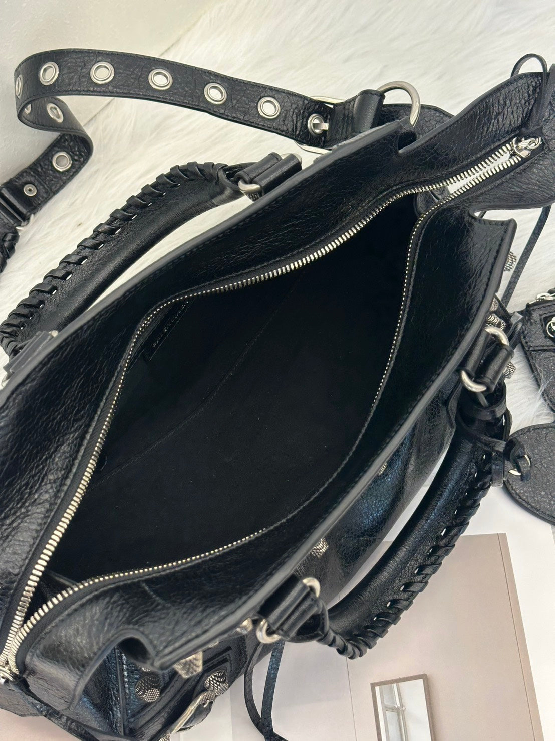 Balenciaga Neo cagole city - 小號黑銀