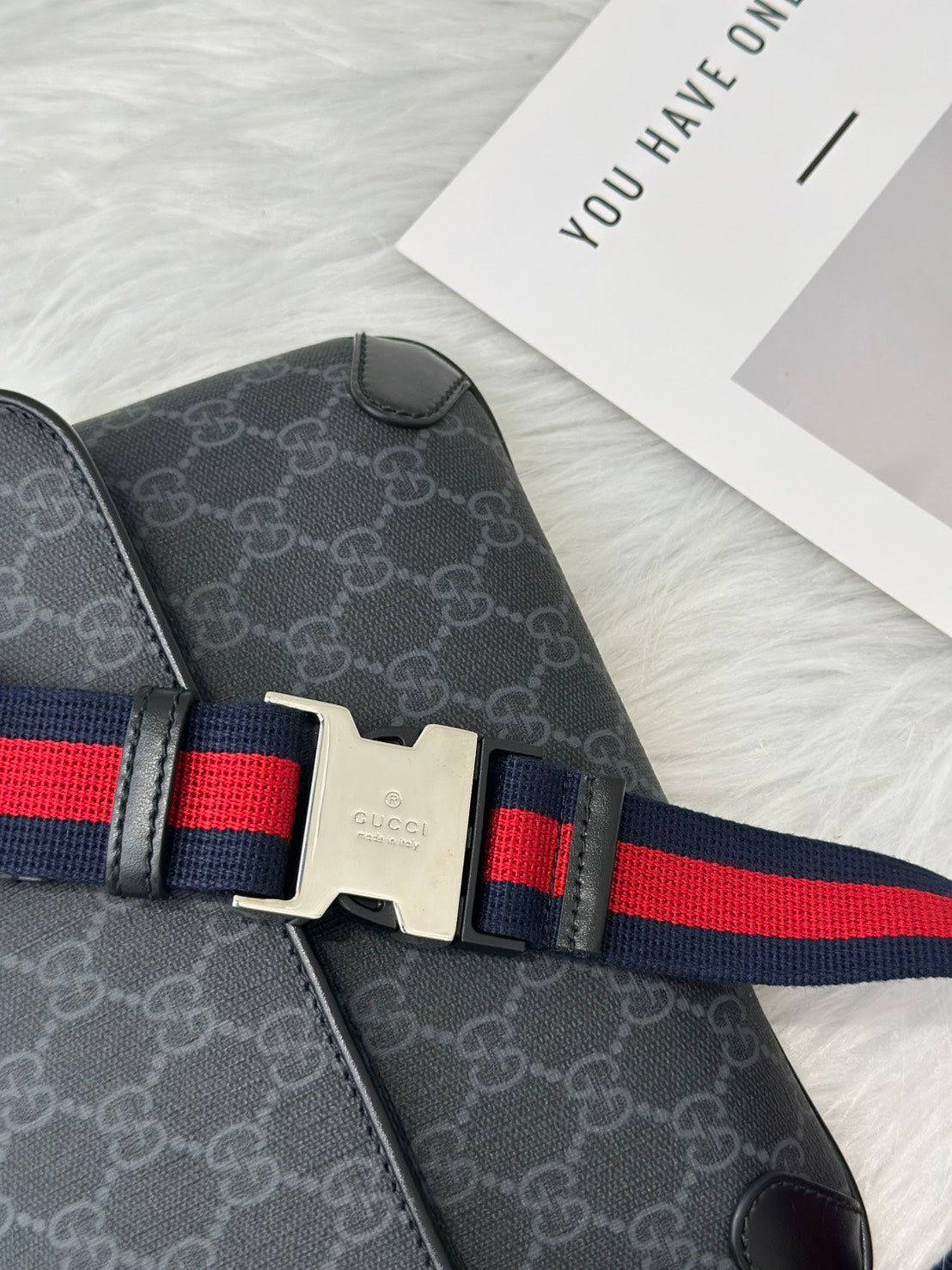 GUCCI Superr me老花胸包