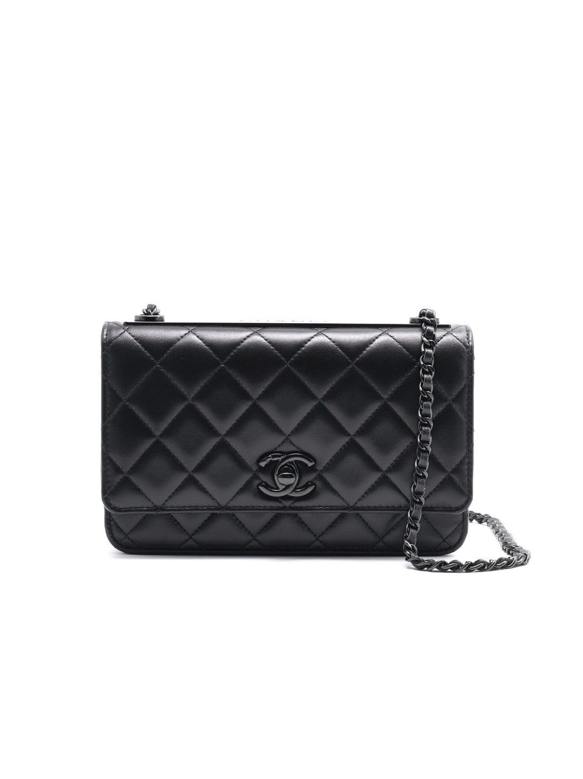CHANEL Trendy WOC - so black