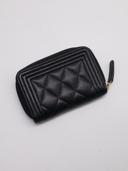 CHANEL Boy 經典粒面牛皮拉鍊零錢包 - 黑金31開