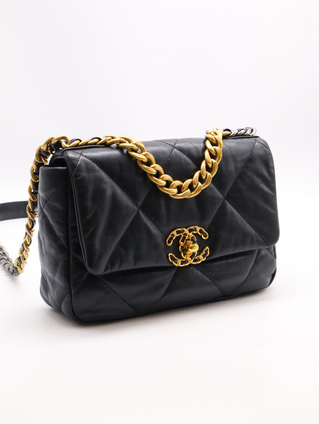 CHANEL 19 Bag 菱格紋羊皮手提肩背包 26 - 黑金29開