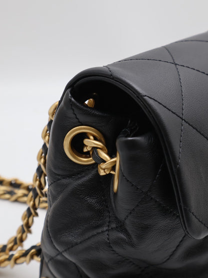CHANEL 23B金幣雙肩包 - 黑金