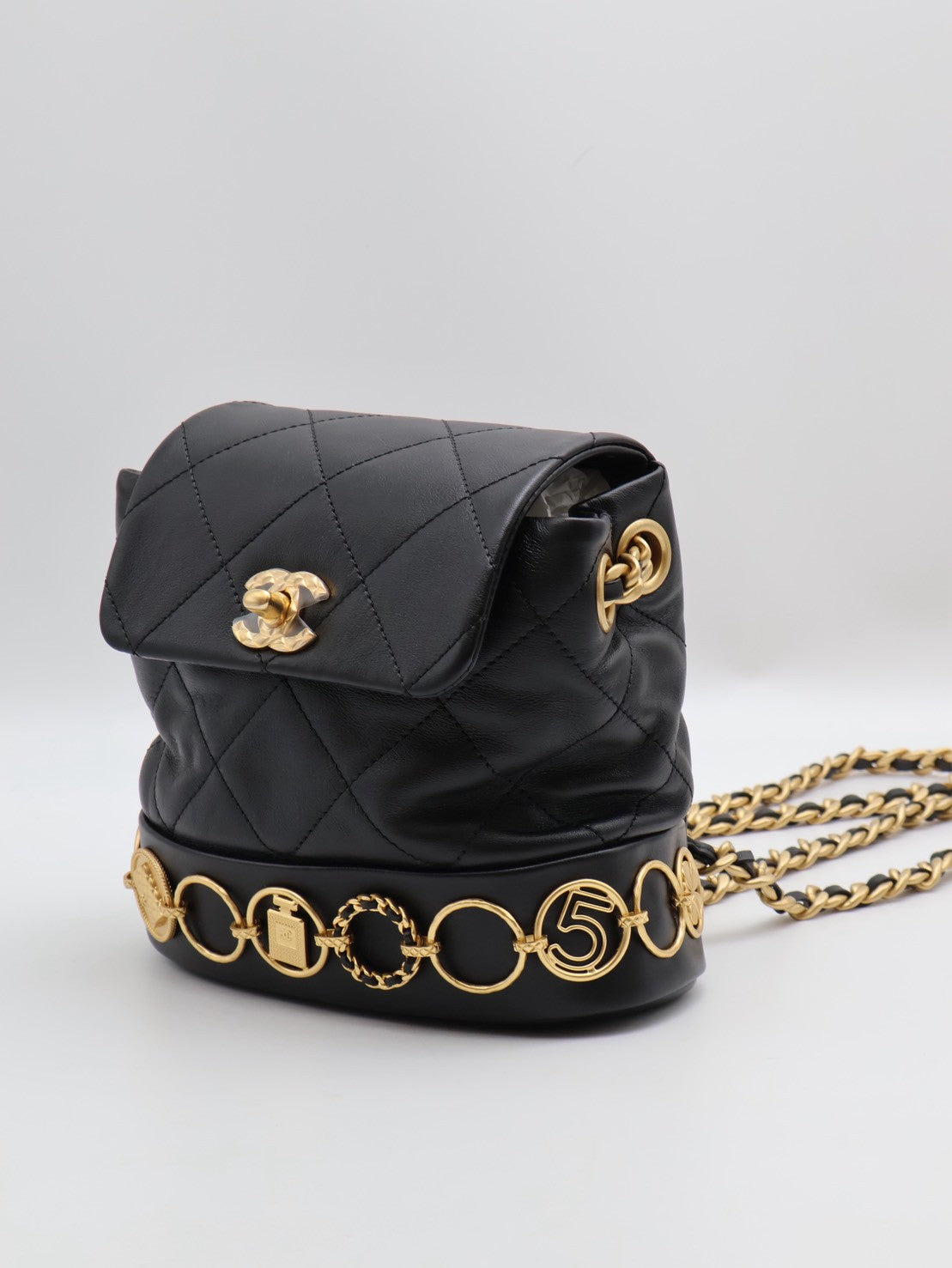CHANEL 23B金幣雙肩包 - 黑金