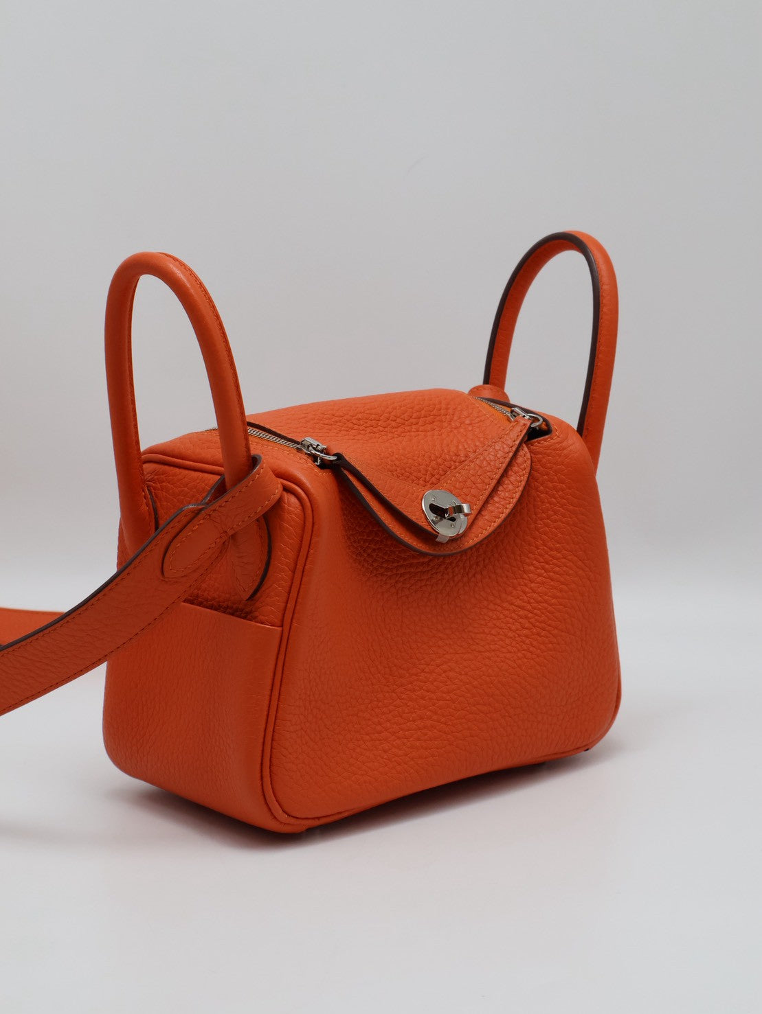 HERMES Mini Lindy - Capucine 9T 火焰橙銀 U