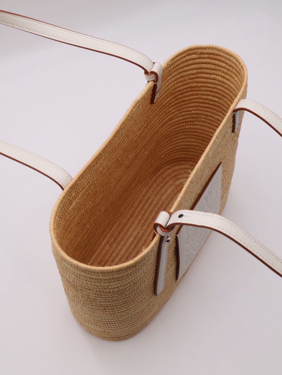 LOEWE  Paula's Ibiza草編包