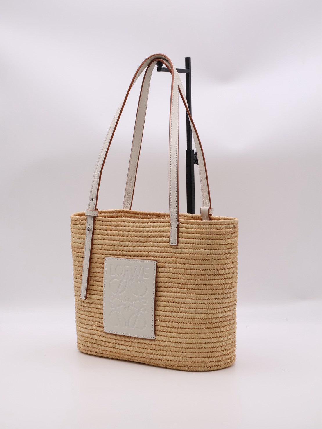 LOEWE  Paula's Ibiza草編包