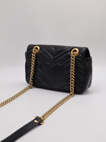 GUCCI Marmont Matelasse斜背包 - 22迷你黑金