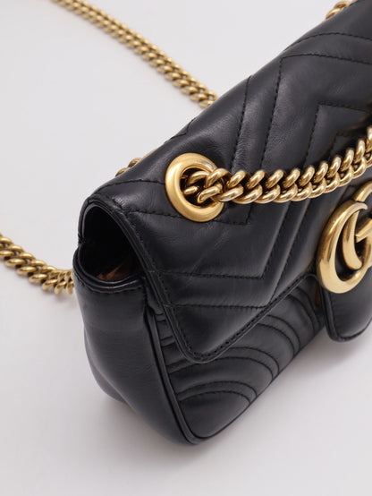 GUCCI Marmont Matelasse斜背包 - 22迷你黑金