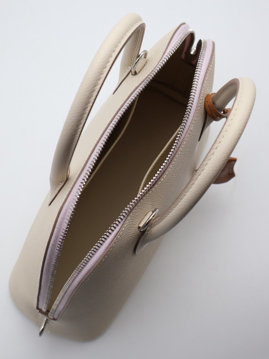 HERMES Bolide 25 - Craie/Mauve Pale/Gold 奶昔白/夢幻紫/金棕銀 B