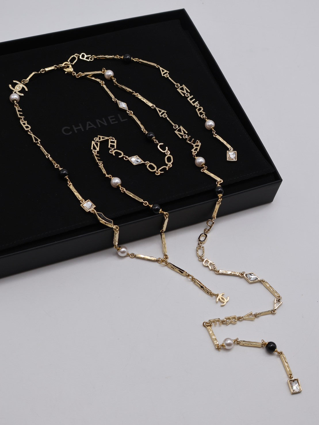 CHANEL 26X字母珍珠元素長項鍊