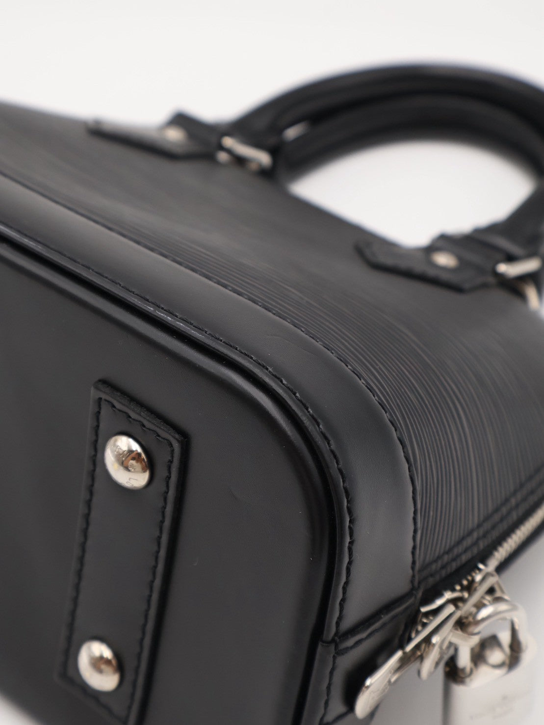LOUIS VUITTON Alma BB - 黑