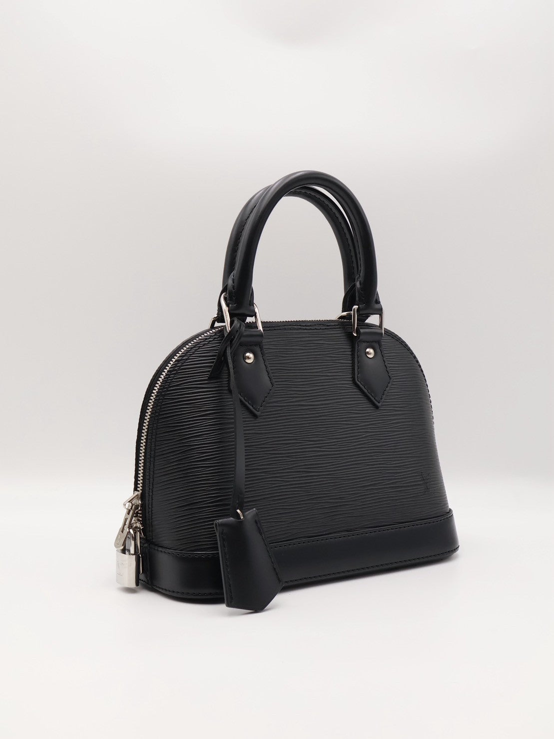 LOUIS VUITTON Alma BB - 黑