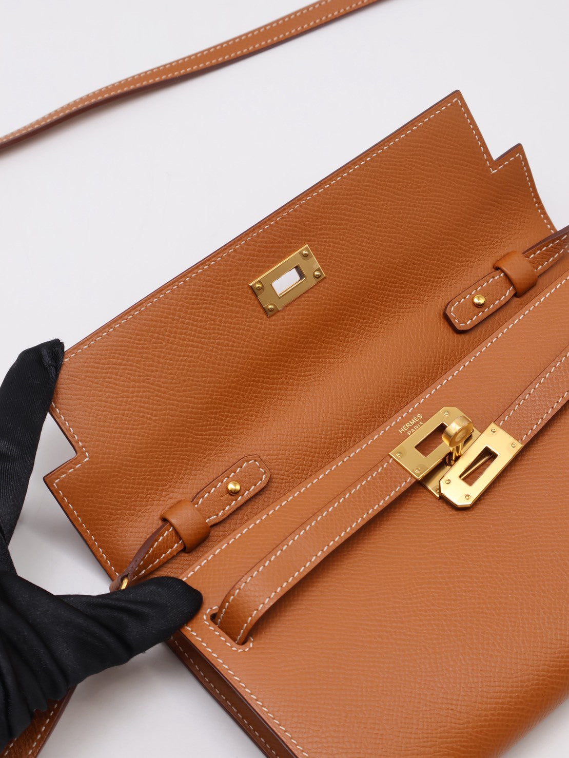 HERMES Kelly To Go - Gold 37 金棕金 Y