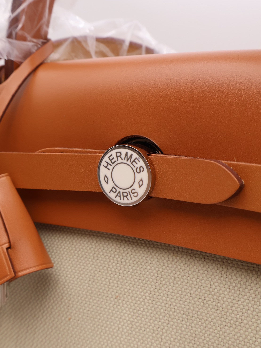 HERMES Herbag Zip 31 - Gold 米白/金棕琺瑯銀釦 B