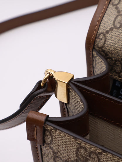 GUCCI  Retro風琴包