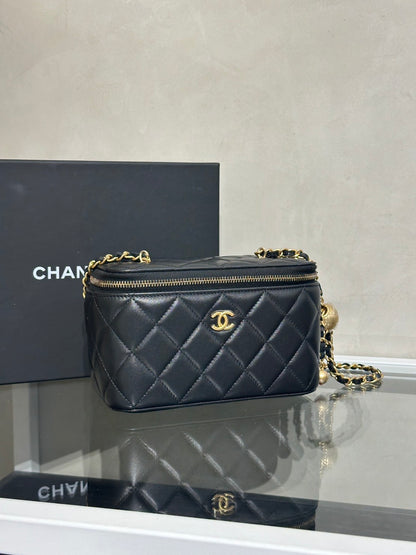 CHANEL 金球羊皮長盒子 - 黑金