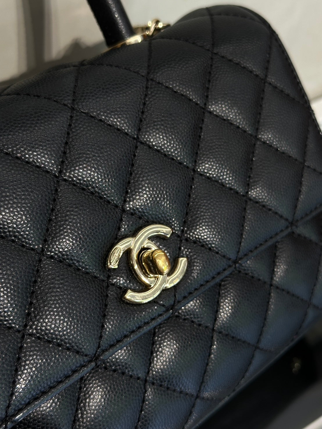 CHANEL Coco Handle - 小號黑金