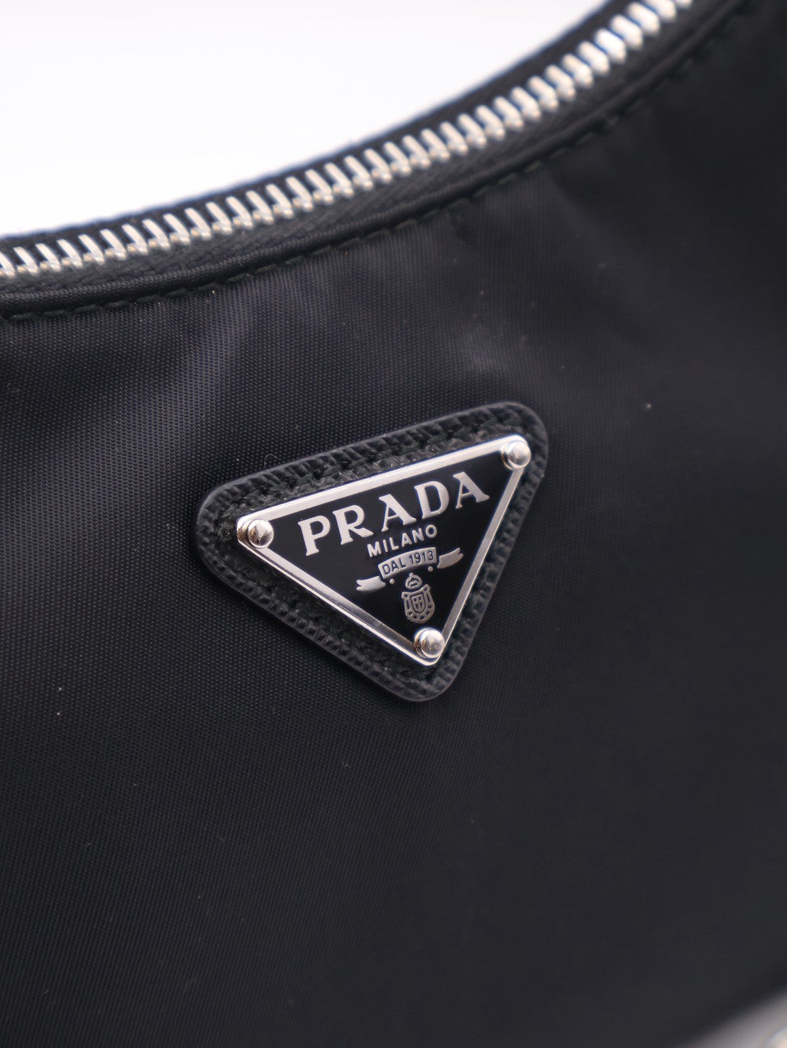 PRADA 經典三合一尼龍斜背包 - 黑銀