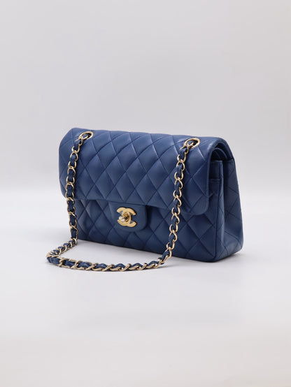 CHANEL 經典口蓋包 CF23 - 羊皮寶藍金25開