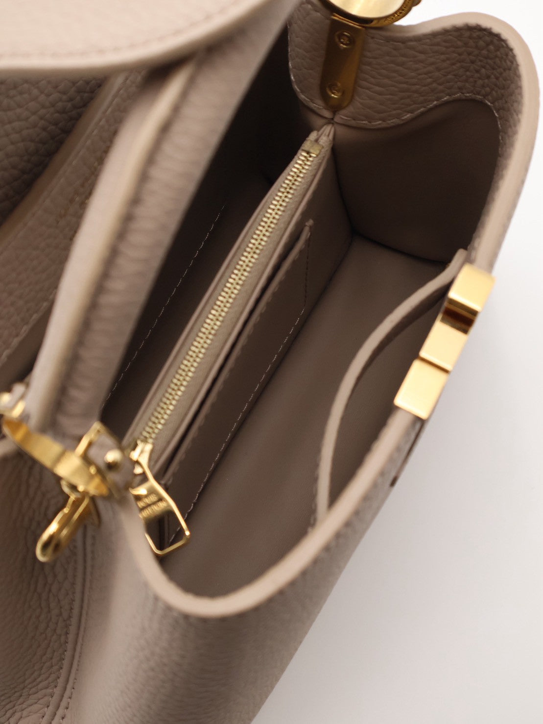 LOUIS VUITTON My Capucines - 裸粉