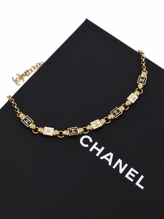 CHANEL 24P黑白琺瑯方塊雙C頸鍊