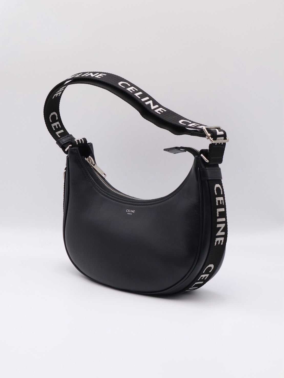 CELINE 字母背帶牛皮AVA腋下包 - 黑