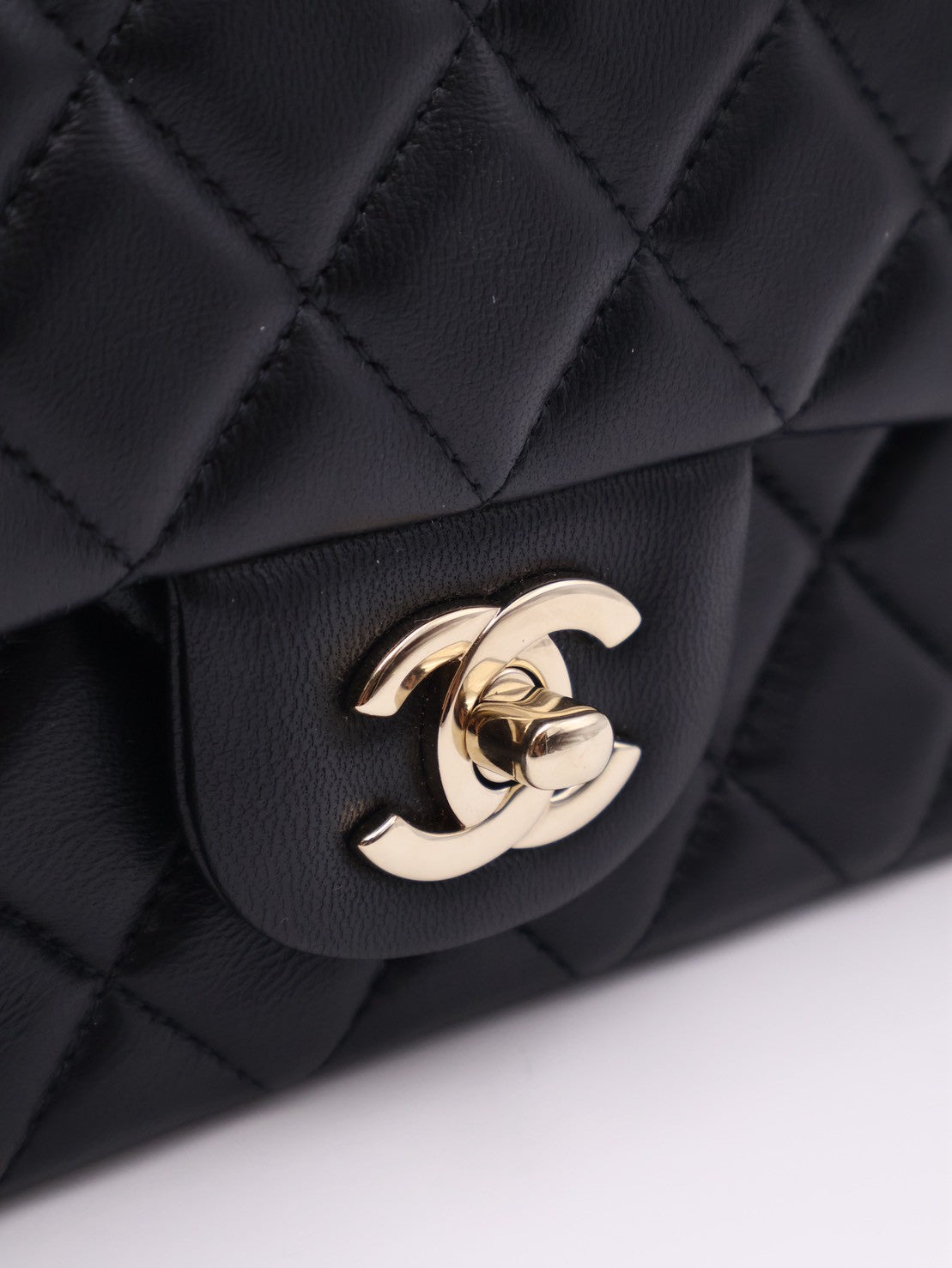 CHANEL 經典口蓋包Mini CF20 - 黑金