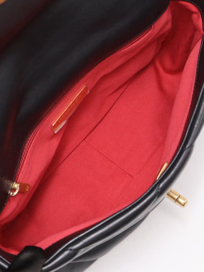 CHANEL 19 Bag 菱格紋羊皮手提肩背包 26 - 黑金