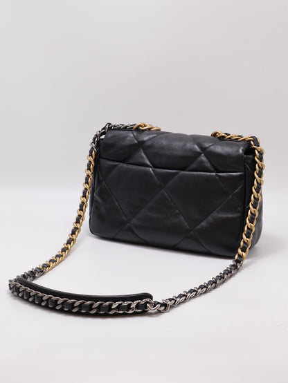 CHANEL 19 Bag 菱格紋羊皮手提肩背包 26 - 黑金