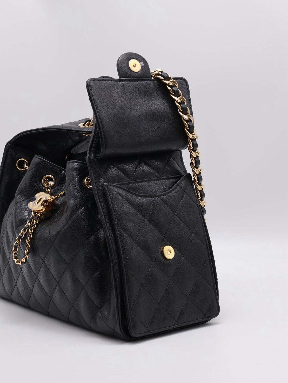 CHANEL 25 Hobo Bag - 小號黑亮金